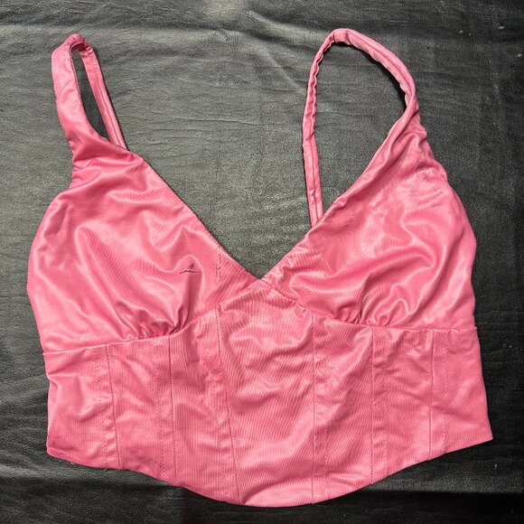 Bershka Top - Crop Top / Open Back - Picture 1 of 3
